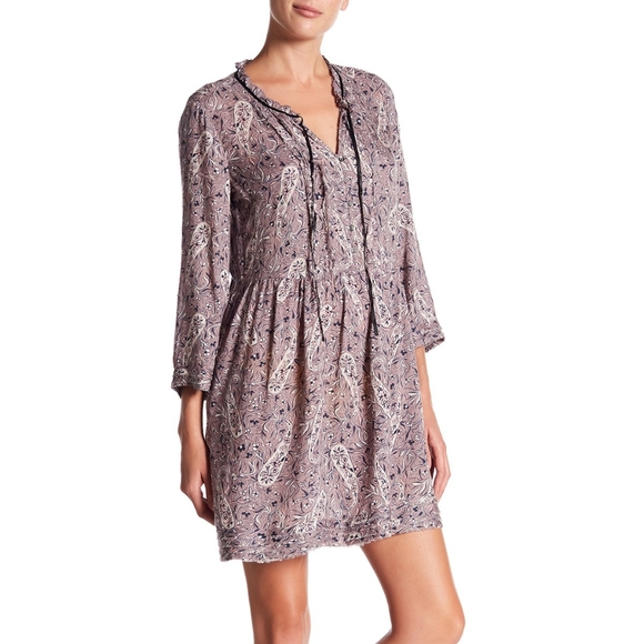 William Rast Dresses & Skirts - William Rast Atalia Violet Ice Paisley Dress LG